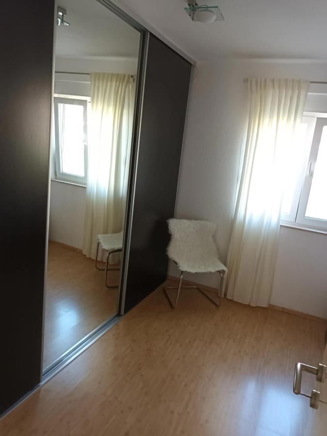 Kike Red Apartment Kastela Exterior photo